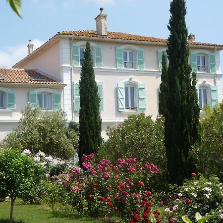 Domaine De L'Aufrene Bed & Breakfast Hyères Екстериор снимка