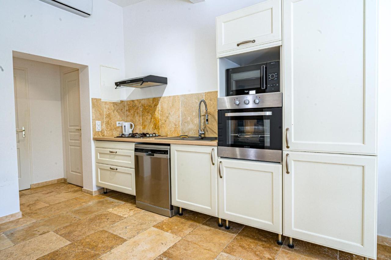 Domaine De L'Aufrene Bed & Breakfast Hyères Екстериор снимка