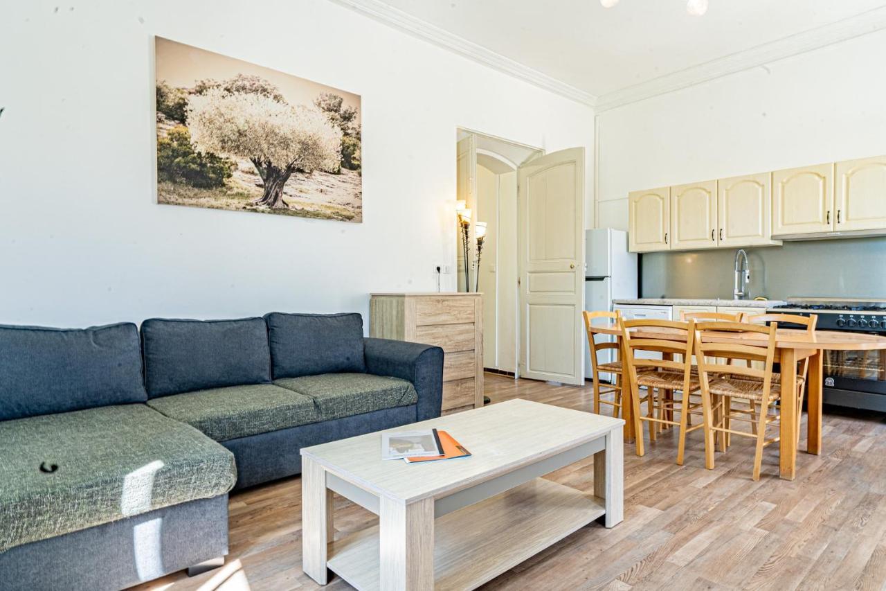 Domaine De L'Aufrene Bed & Breakfast Hyères Екстериор снимка