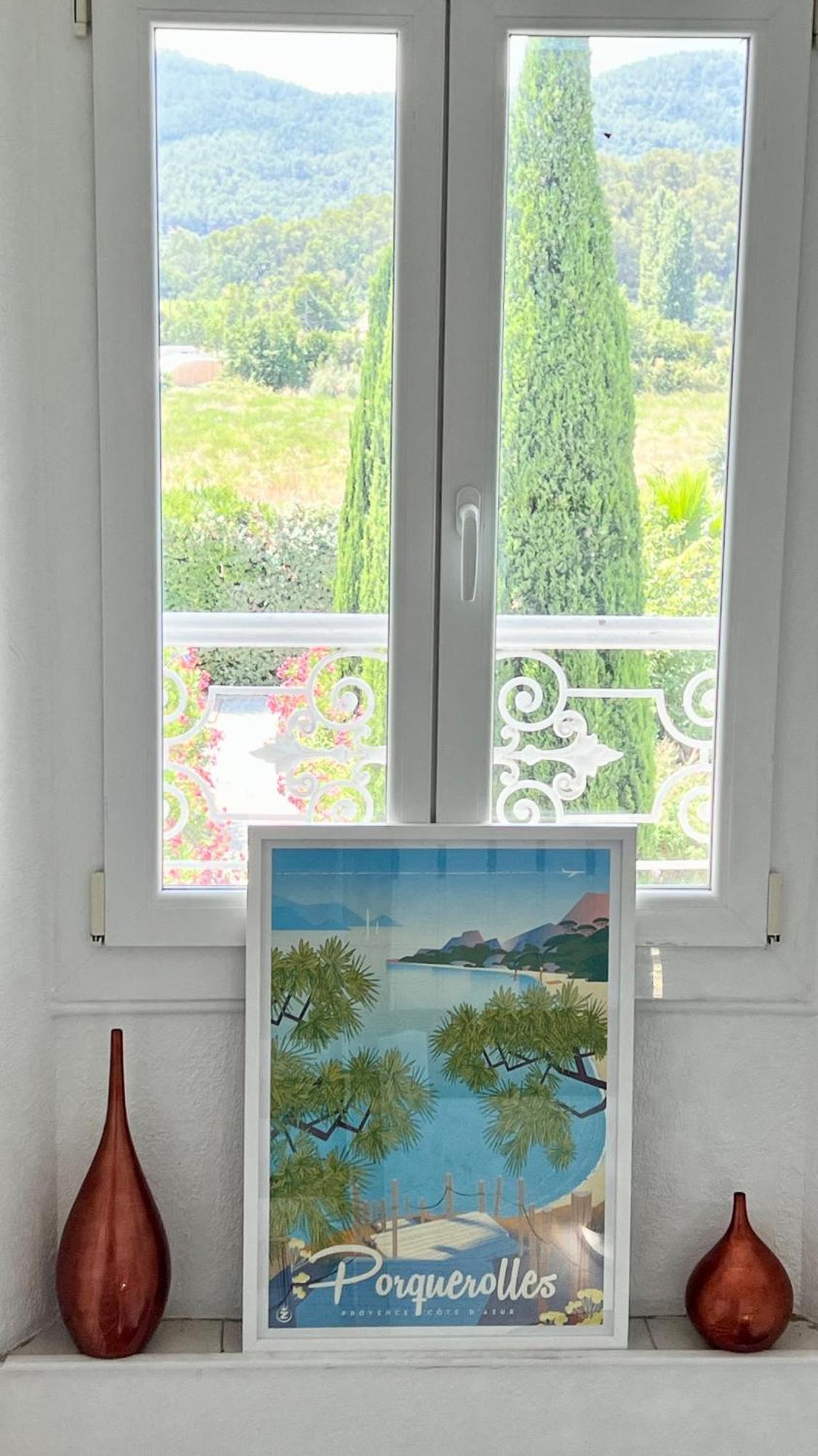 Domaine De L'Aufrene Bed & Breakfast Hyères Екстериор снимка